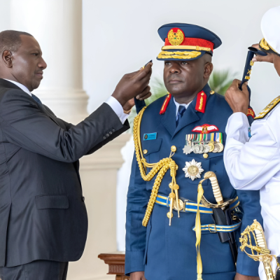 Ruto Promotes Ketter to Lieutenant General, Appoints New Kenya Army and Air Force Commanders