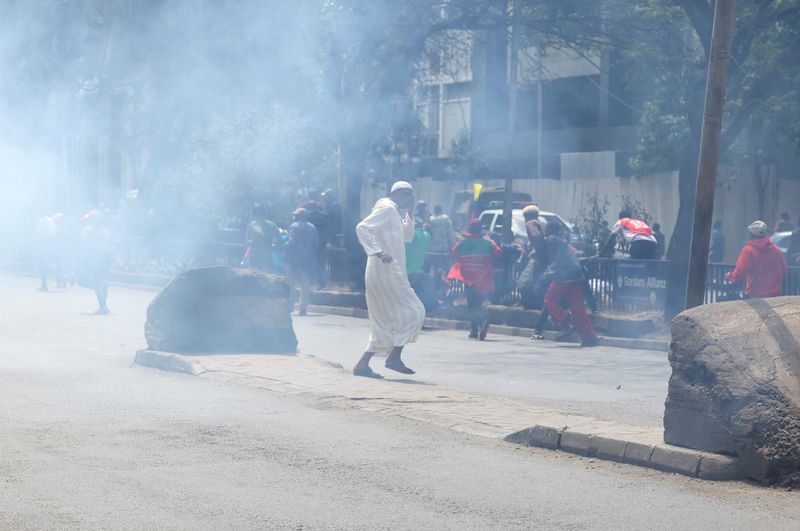 Nairobi traders shut shops in protest as KRA import benchmark hike sparks tear-gas clashes