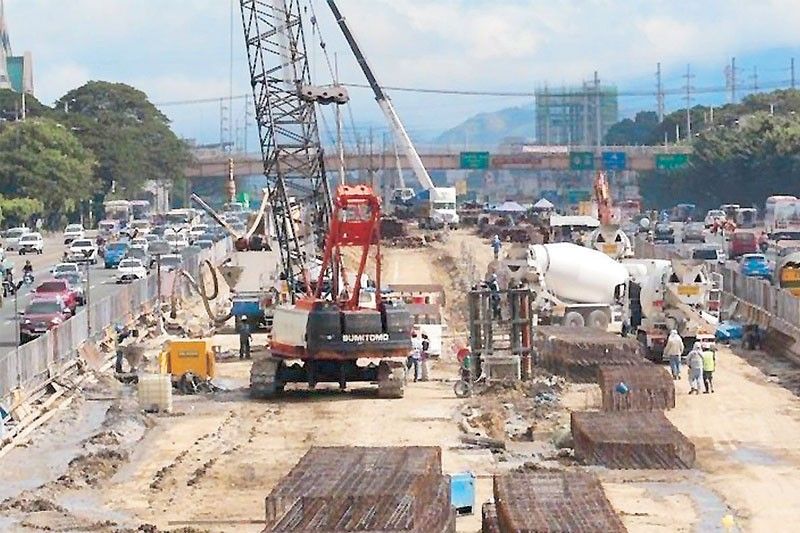 Philippines trims 2027 transport spending, leaving dozens of projects without direct budget support